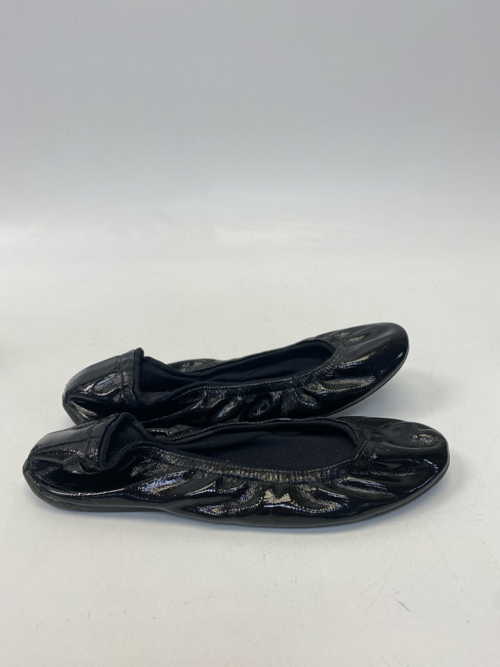 Size 8 Black Flats