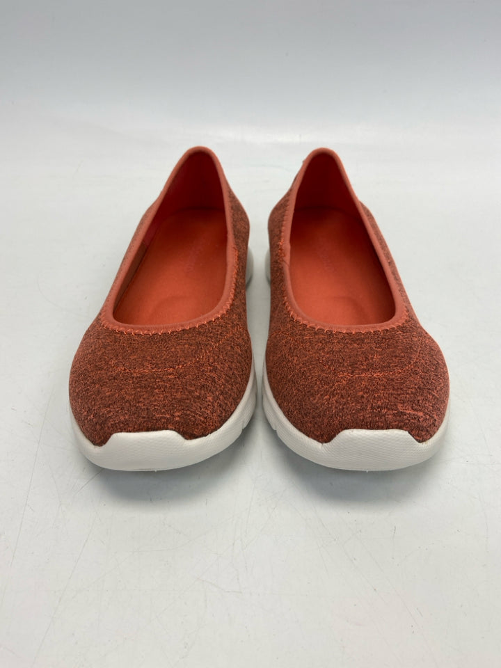 NWOT Spenco  Size 7 Coral Streaked Flats