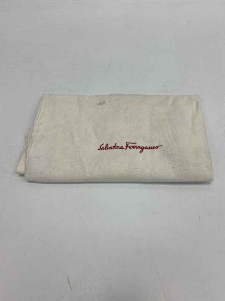 Ferragamo Size 9.5 2E Black Dress Shoe w/Dust Bag