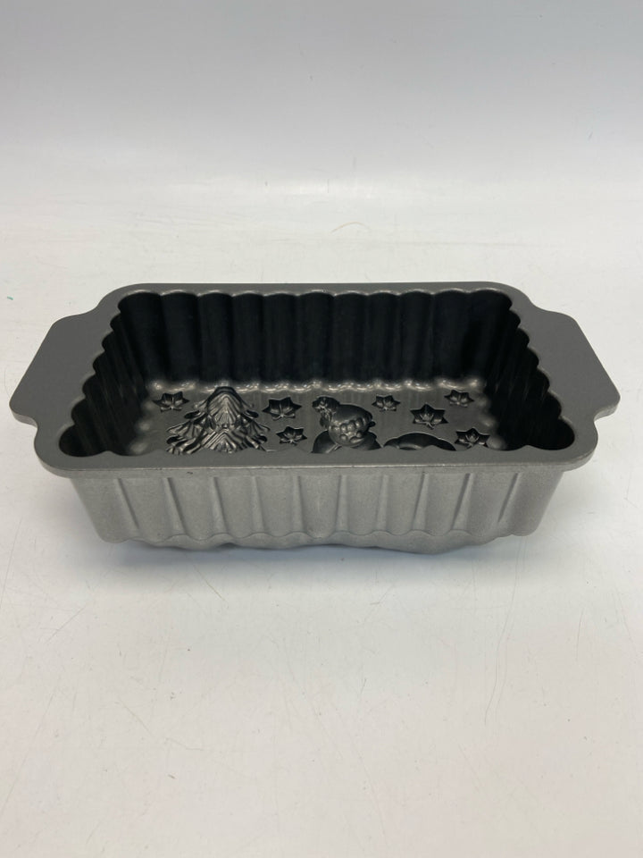 Nordic Ware Dark Gray Snowman Winter