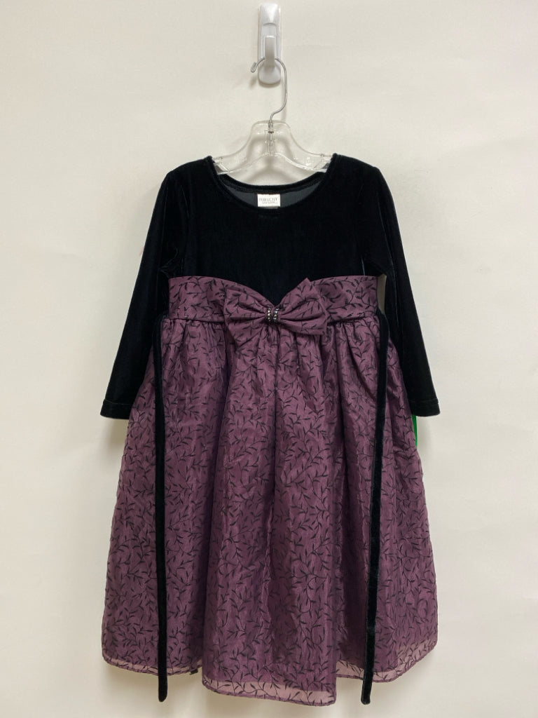 SIZE 5 Black Plum Long Sleeve Velour Girl&