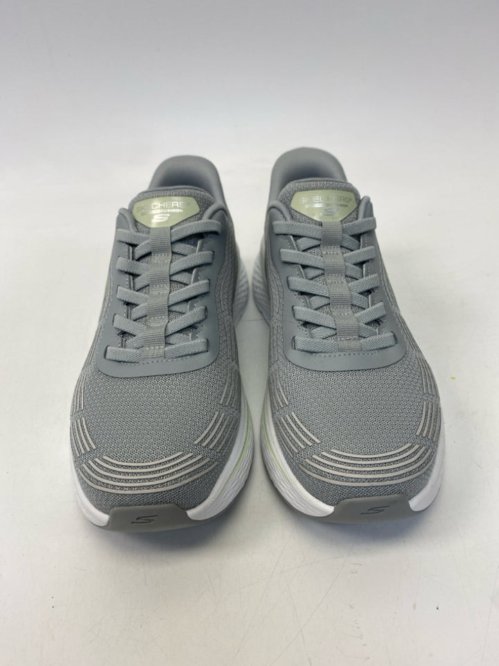NWOT Skechers US Shoe Size 9 Gray Sneakers