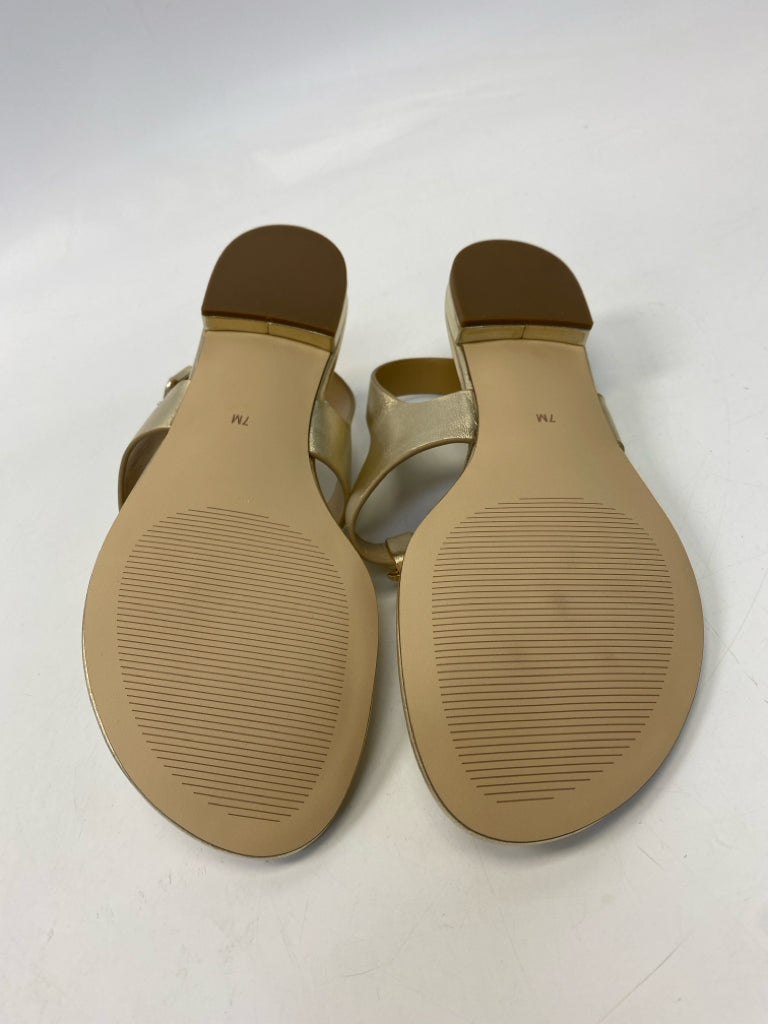 NWOT Talbots  Size 7 Gold Shell(s) Metallic Sandals
