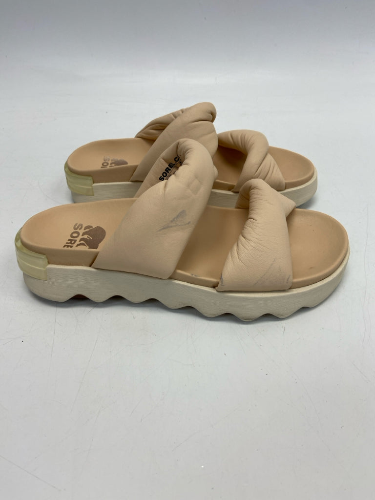 Sorel  Size 6 Peach Puffer Sandals