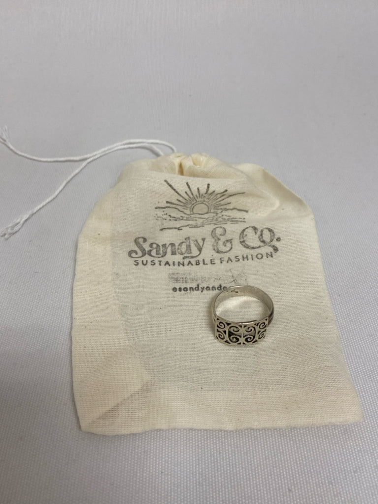Silver Swirl Ring