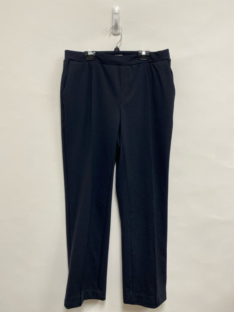 Lands End Size M Black Pull-on Ladies Pants