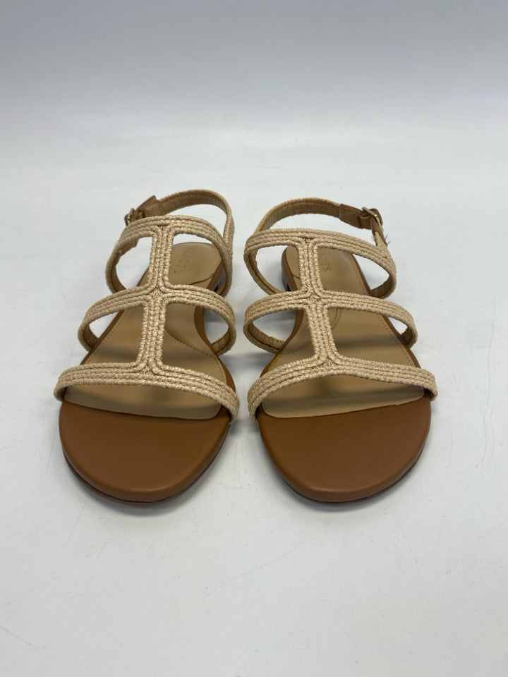 NWOT Talbots  Size 6.5 Cream Sandals