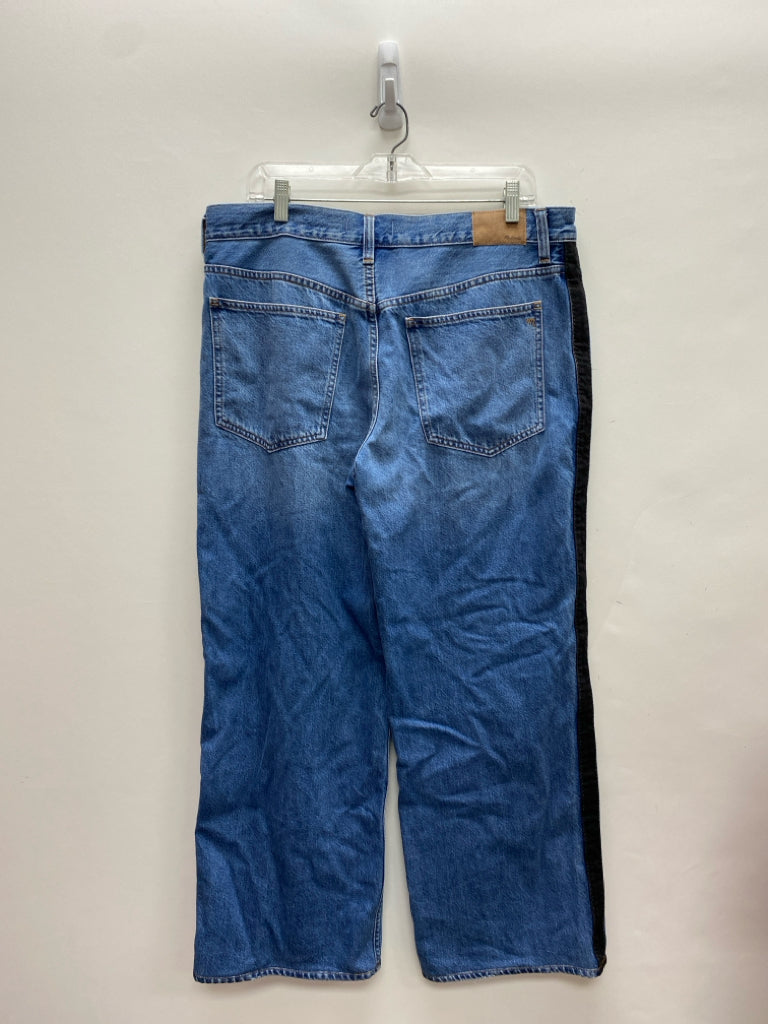 Madewell Size 30 Faded Denim Wide Leg Ladies Jeans