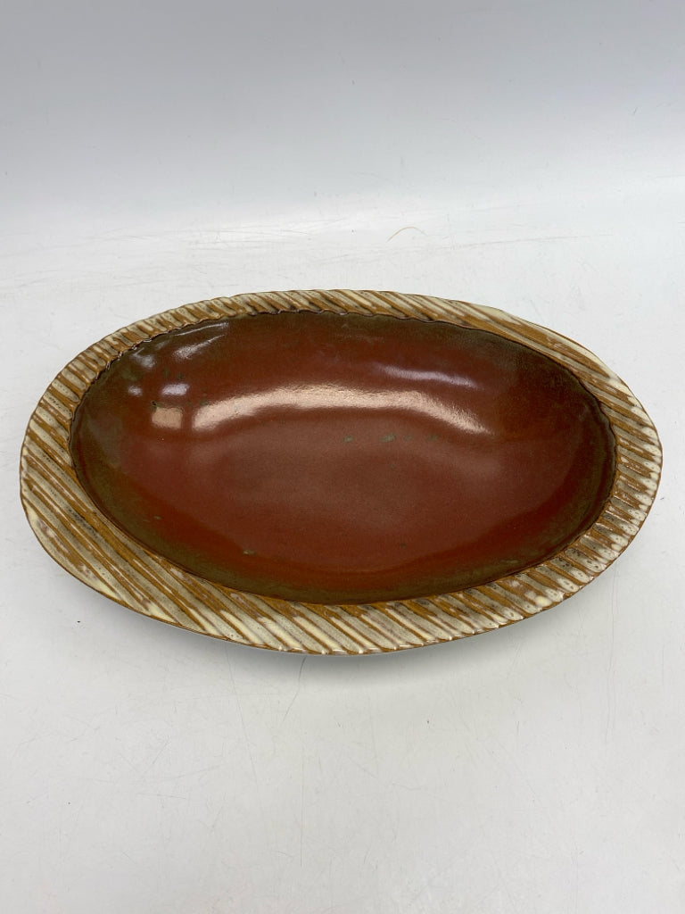 Brown Red/Cream Pottery
