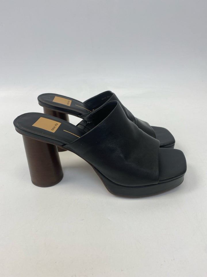 Dolce Vita  Size 9.5 Black Sandals