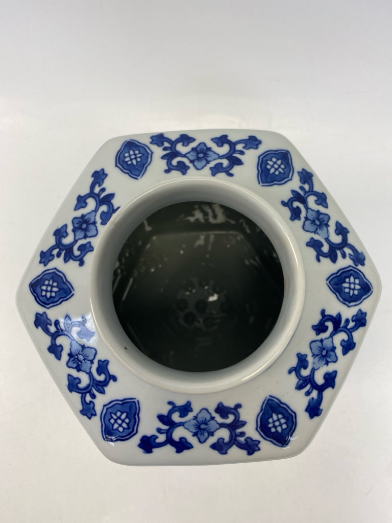 Blue/White Scene Ceramic Jar