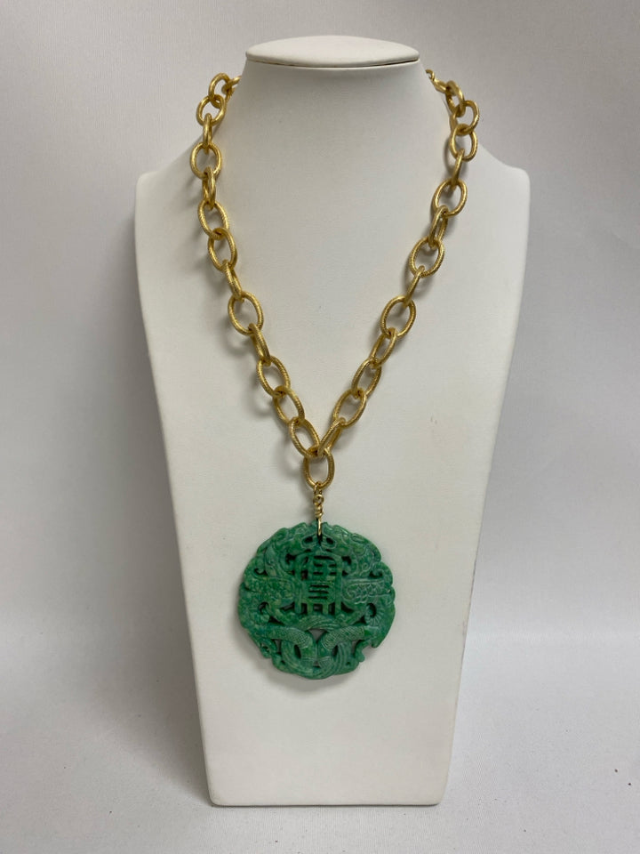 Molly Beads Sage Gold Color Stones Necklace