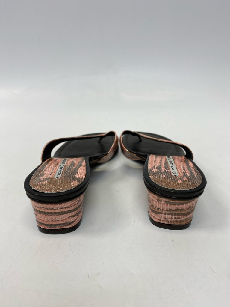 Donald Pliner  Size 7.5 Coral Brown Snakeprint Sandals