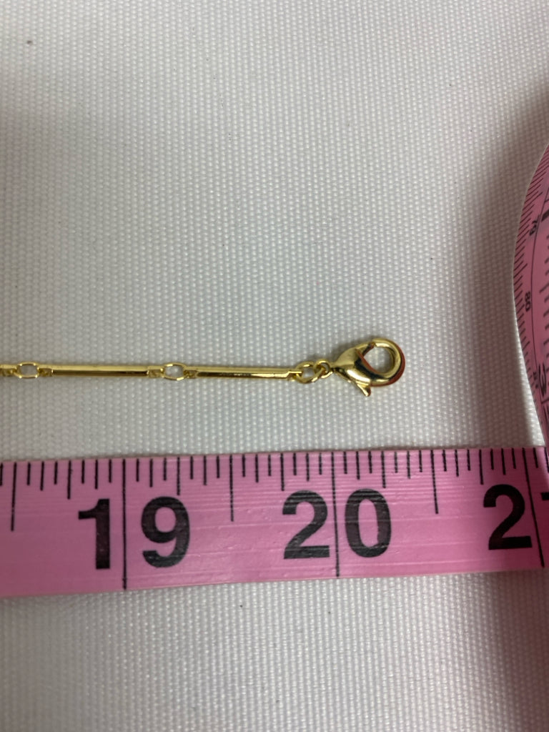 NWT Mignonne Gavigan Gold Color Shapes Necklace