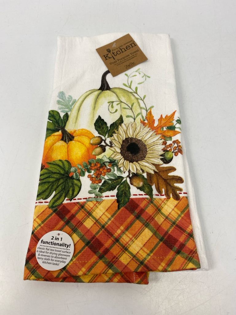 NWT Orange/White Multi Color Pumpkin Fall