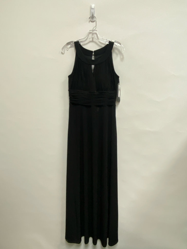 NWT Sangria Size 10 Black Pleated Sleeveless Ladies Dress