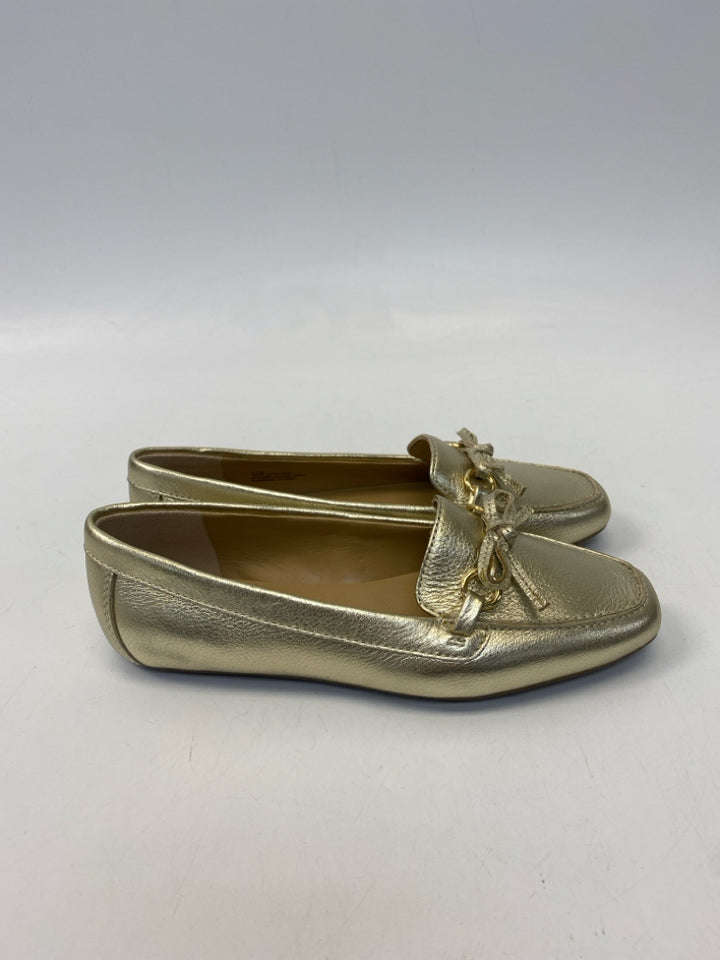 NWOT Talbots  Size 6.5 Gold Metallic Flats