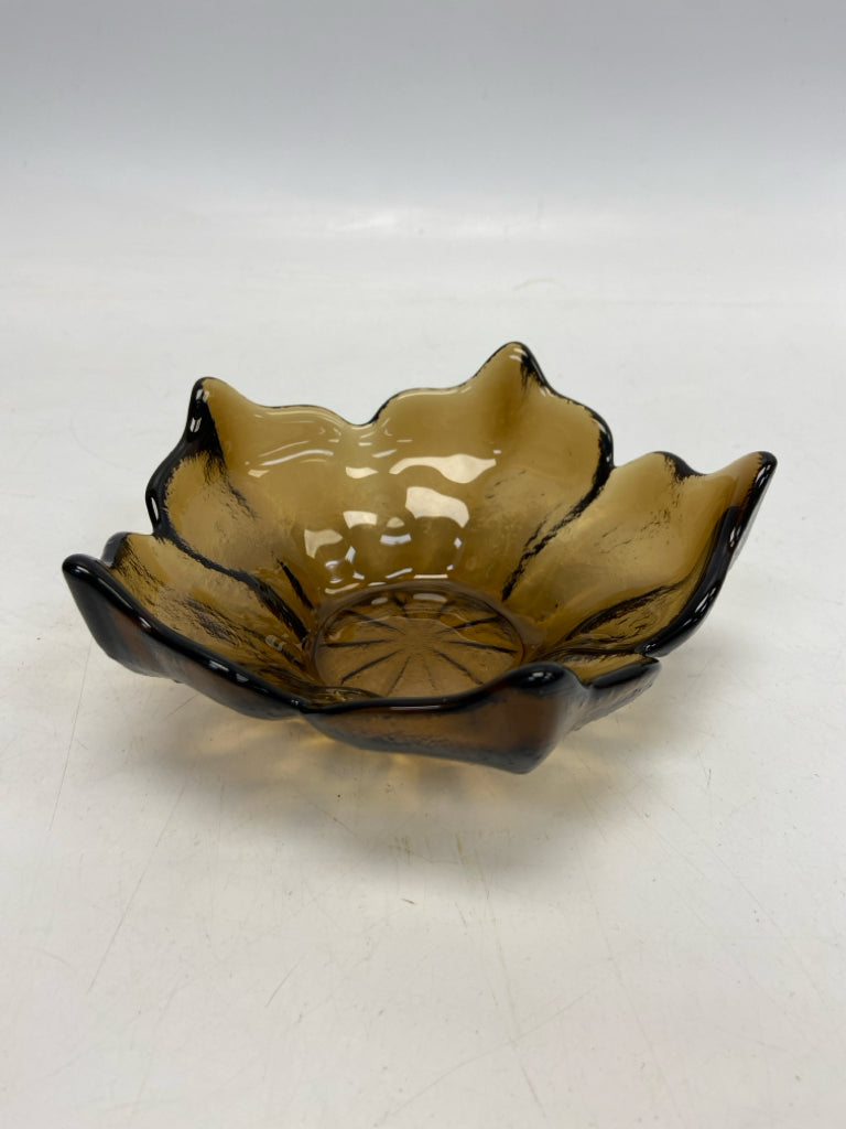 Brown Glass Bowl(s)
