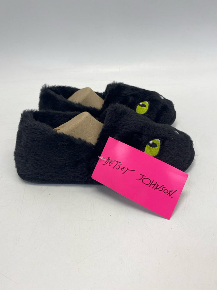 NWT Betsey Johnson  Size 7/8 Black Cat(s) Slippers