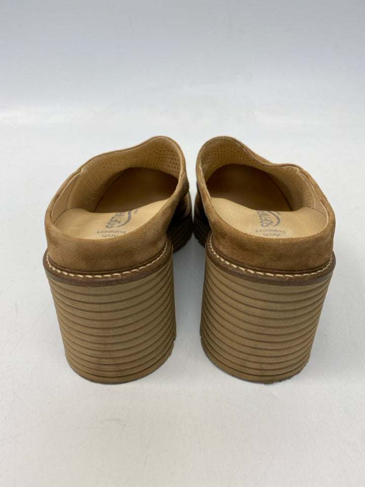 SOFTWAVES  Size 39 Cognac Perforated Clogs