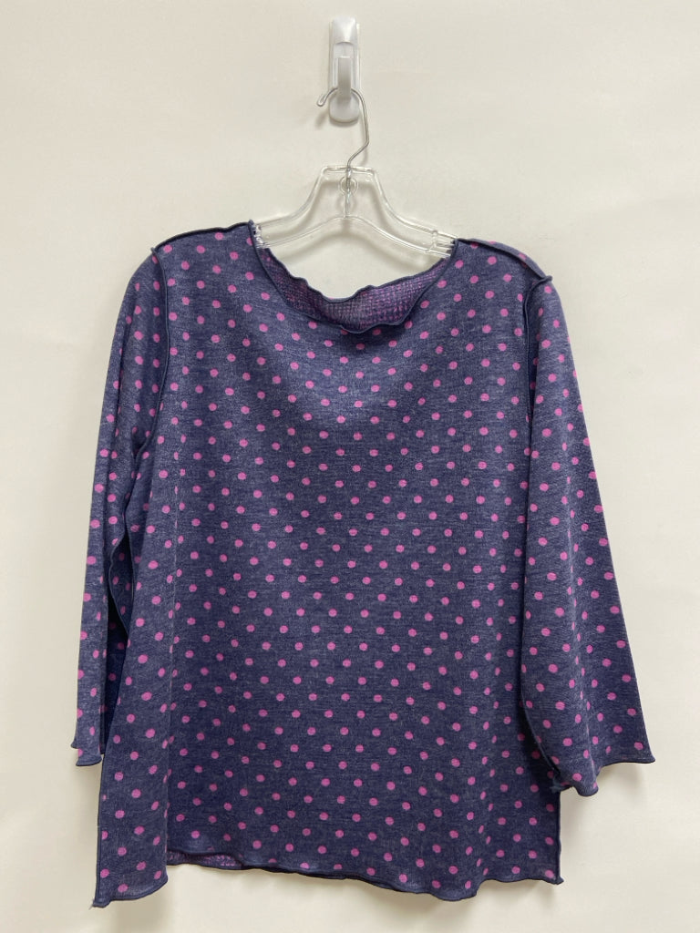 Size M Navy Purple Polka Dot Ladies Top