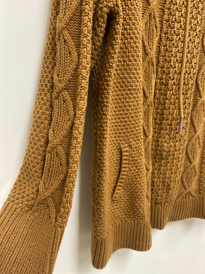 L L Bean Size L Dark Tan Texture Mock Neck Men&