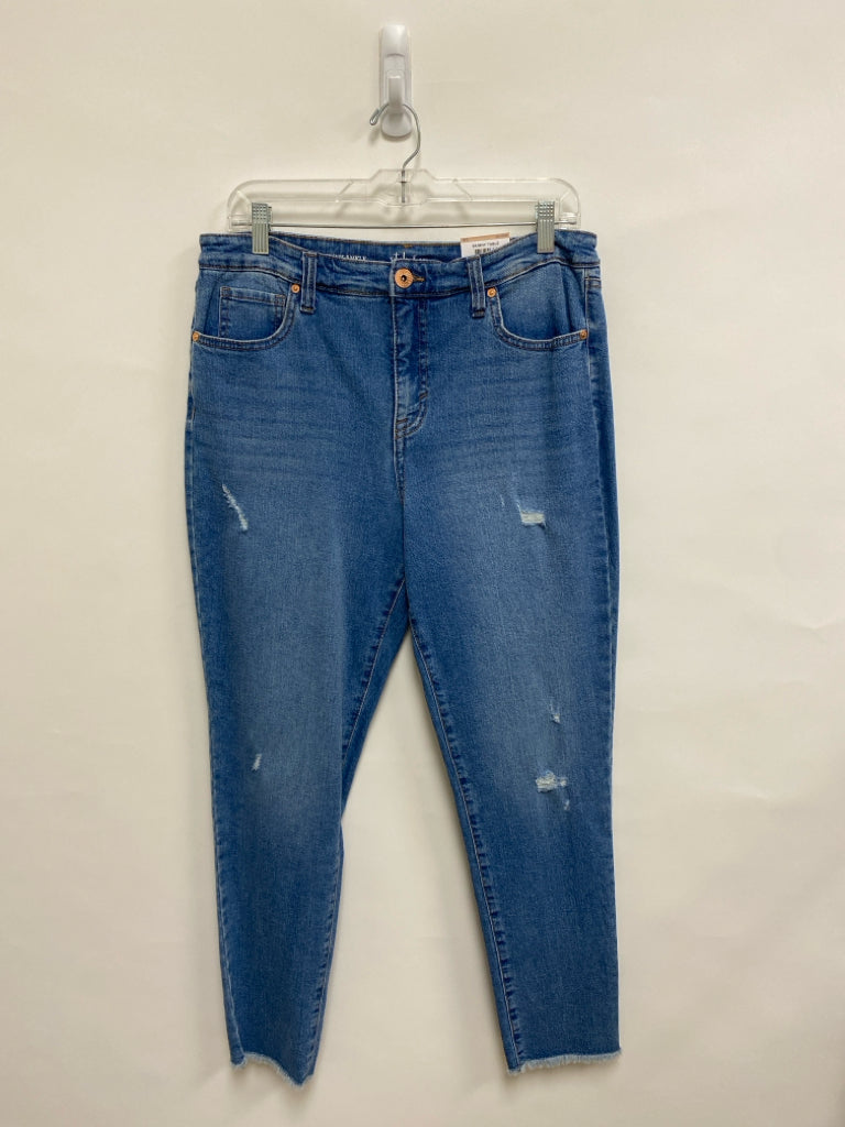 NWT Style &amp; Co. Size 12 Light Blue Distressed Ladies Jeans