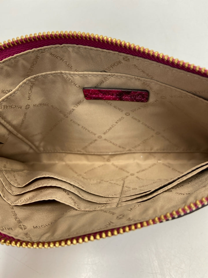 Michael Kors Fuchsia Black Snakeprint Wristlet