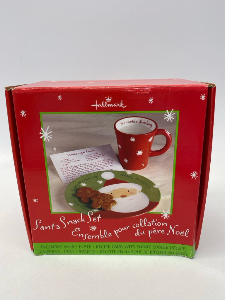 NEW/BOX Hallmark Red/White Green Santa Christmas