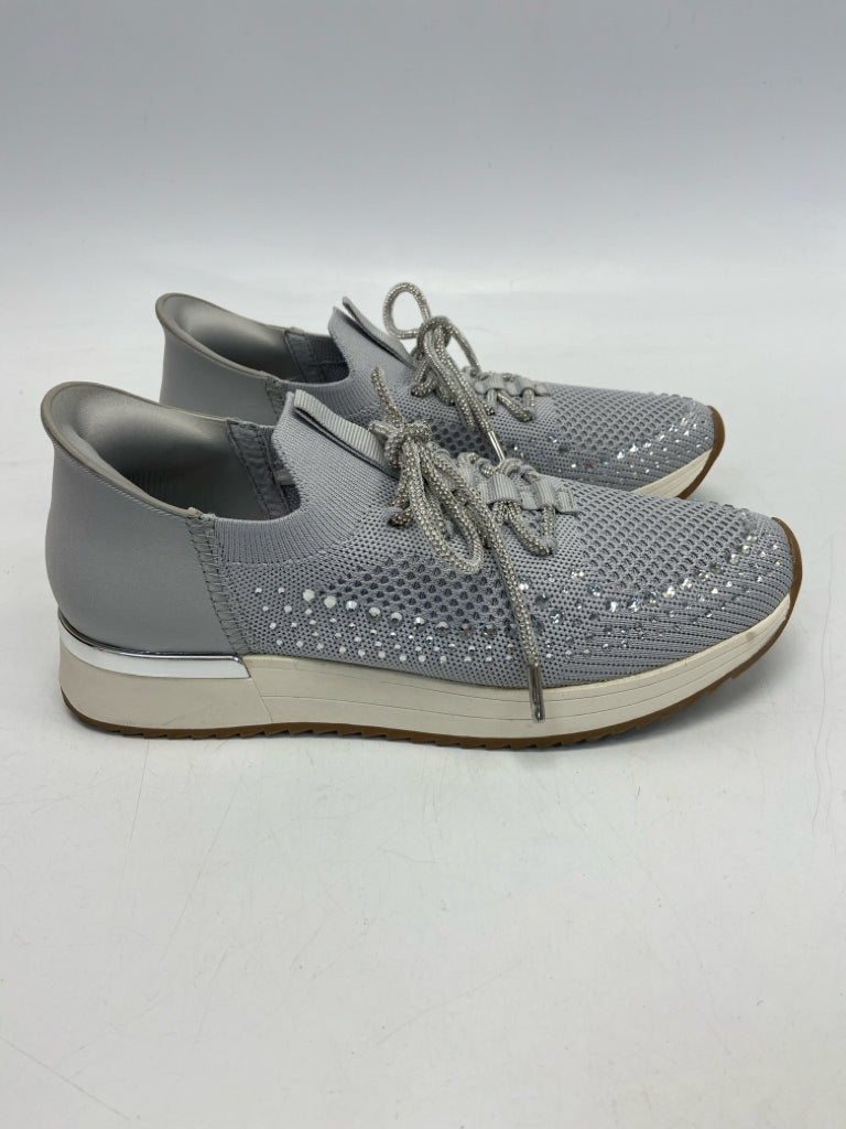 Kenneth Cole  Size 7 Gray Rhinestone(s) Sneakers