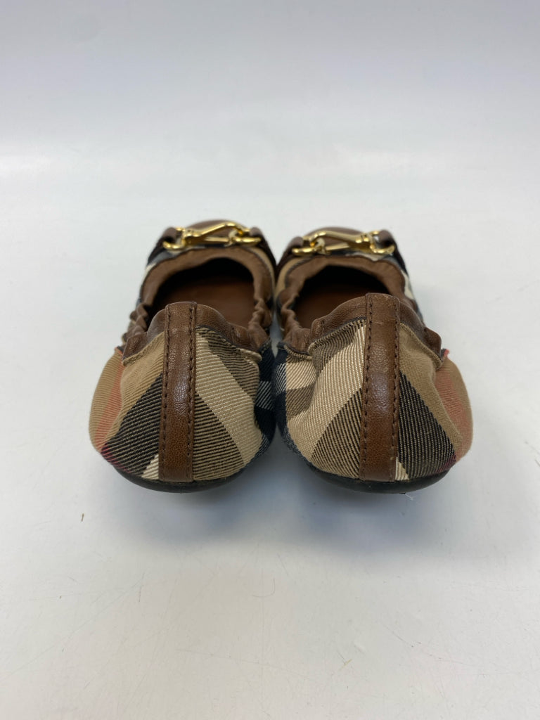 Burberry  Size 39.5 Shipley Ballet Flats