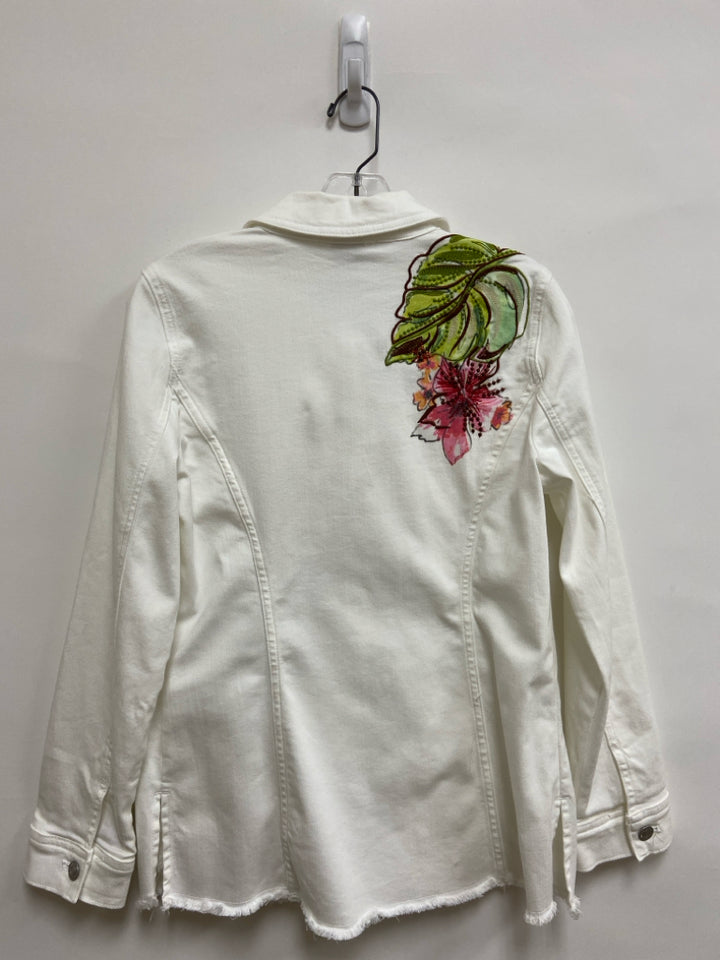 NWT Chico&