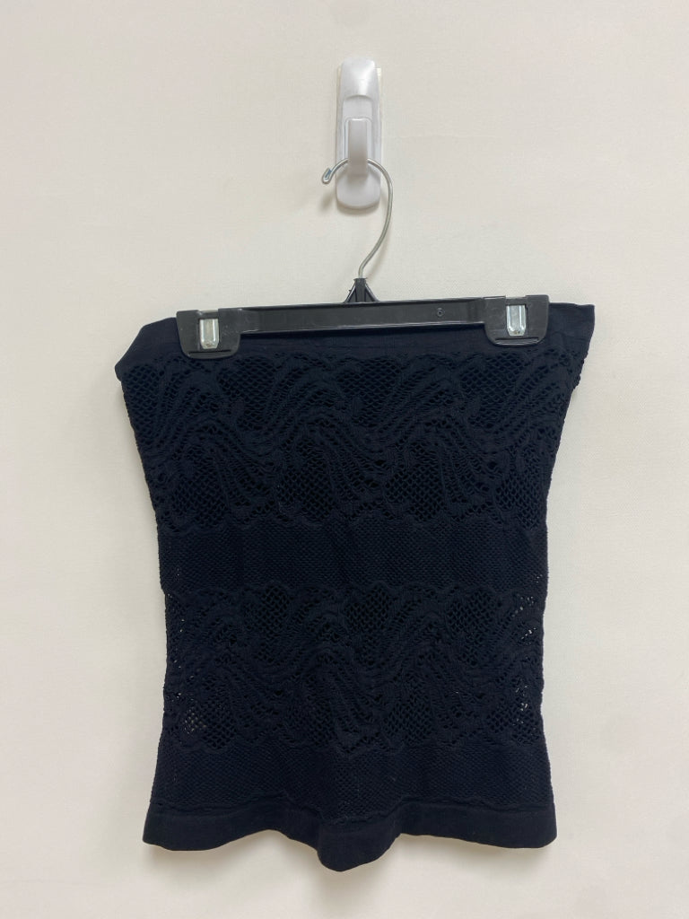 Free People Size XS Black Cut-Out Ladies Top