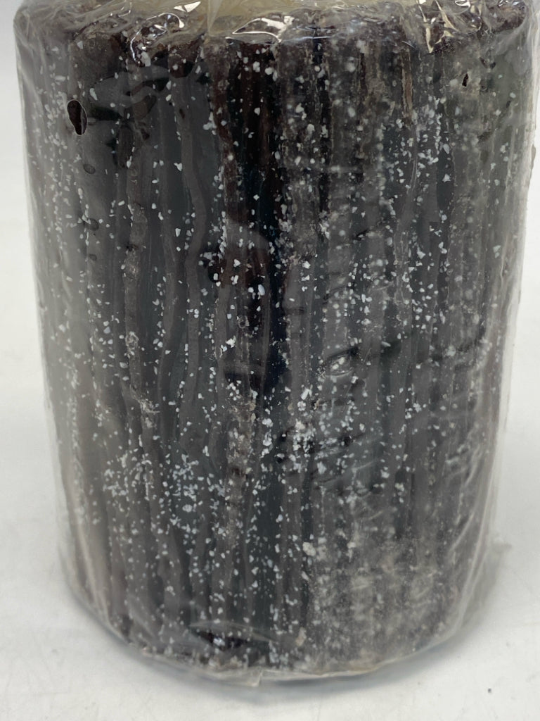 NEW/PKG Candle