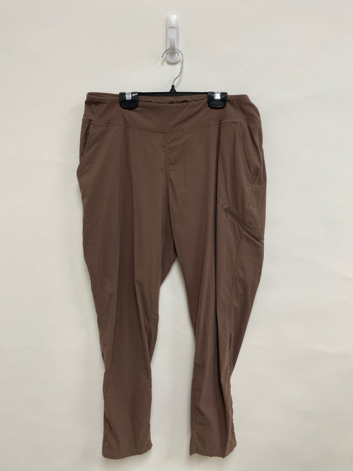 Mountain Hardwear Size L Brown Pull-on Ladies Pants