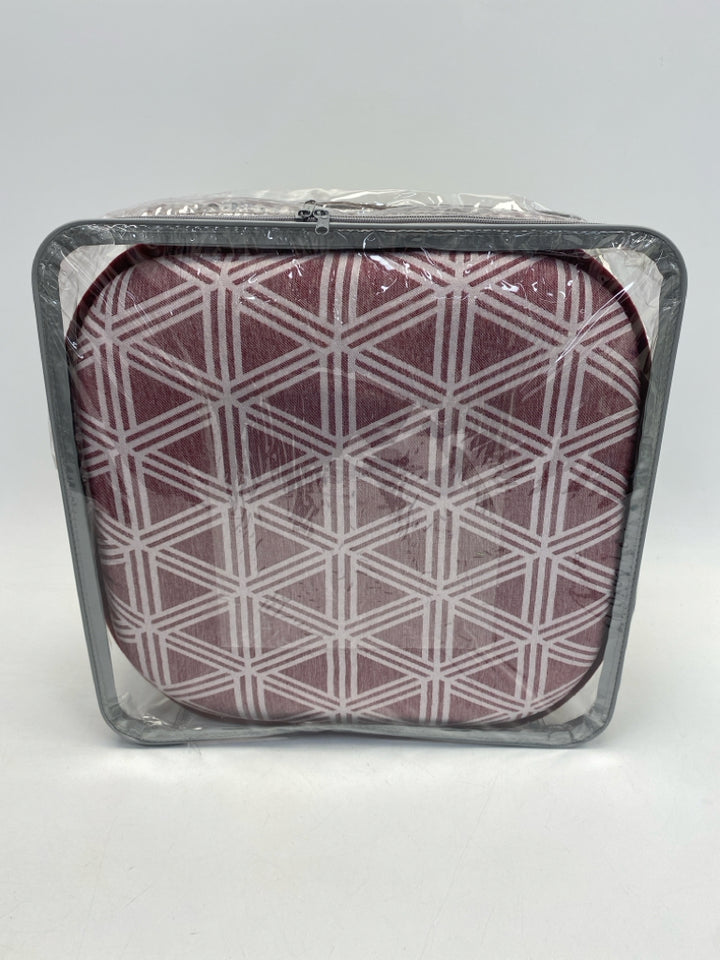 Burgundy White Geometric Memory Foam Seat Cushions