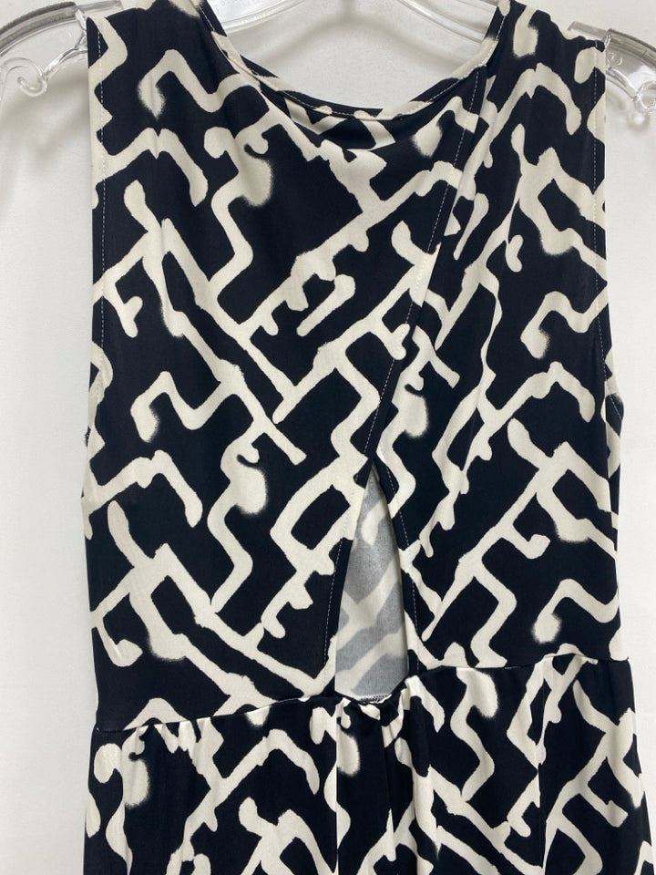 French Connection Size 4 Black White Sleeveless Ladies Dress