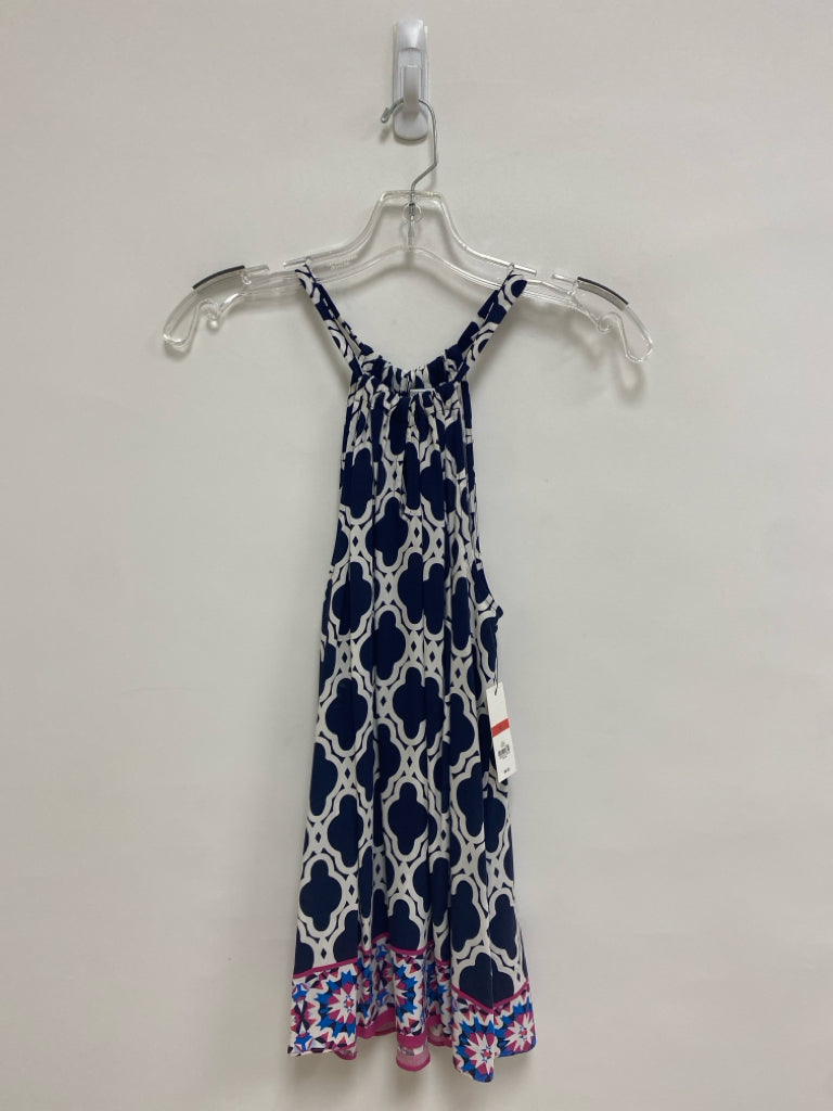 NWT Crown &amp; Ivy Size XS Navy White Sleeveless Ladies Top