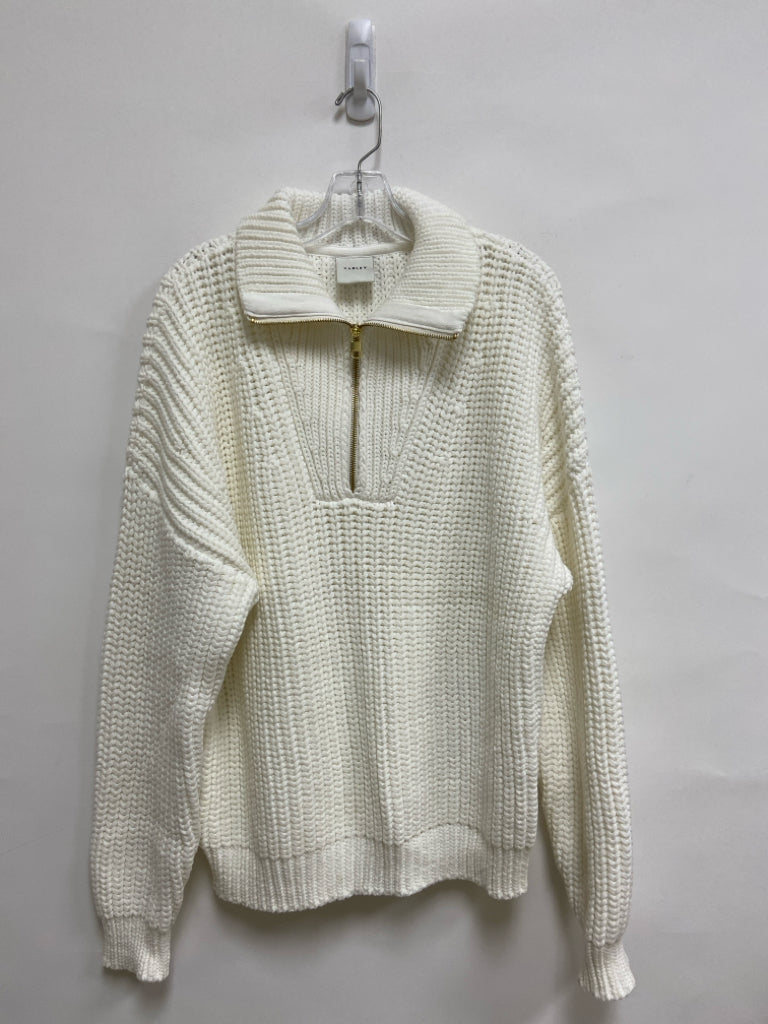 VARLEY Size M White Quarter Zip Ladies Sweater