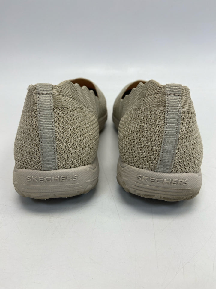 Skechers  Size 9.5 Tan Knit Sneakers
