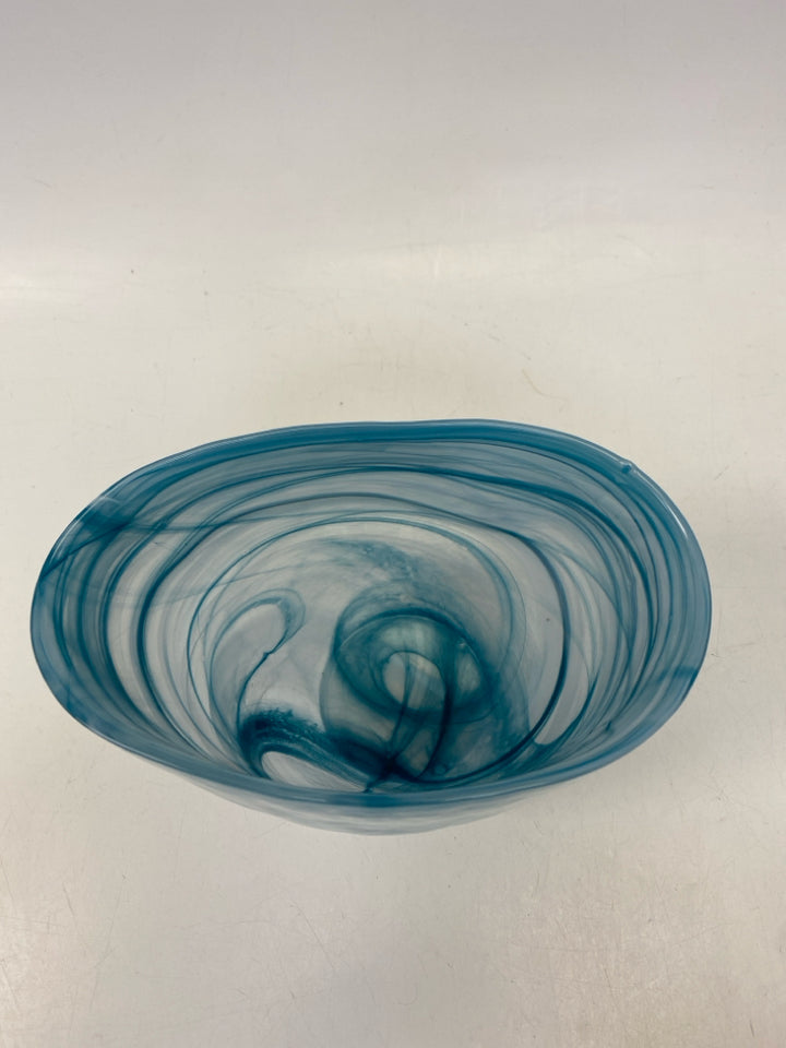 Turquoise Frosted Swirl Glass Vase