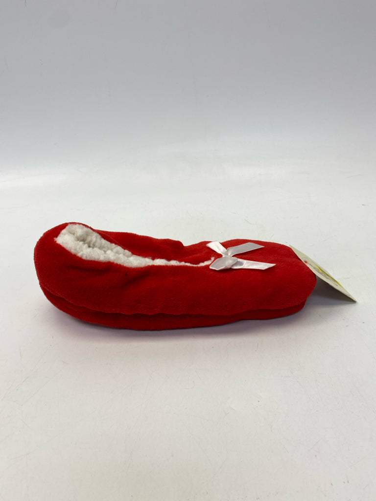 NWT US Size M Red Slippers