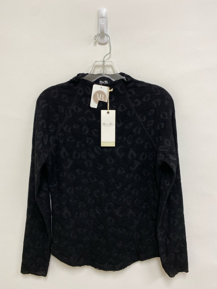 NWT Miss Me Size M Black Texture Ladies Top