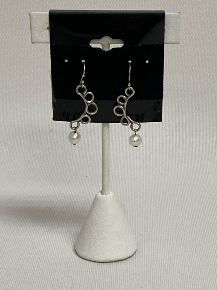 Silver Pearl Swirl Earrings