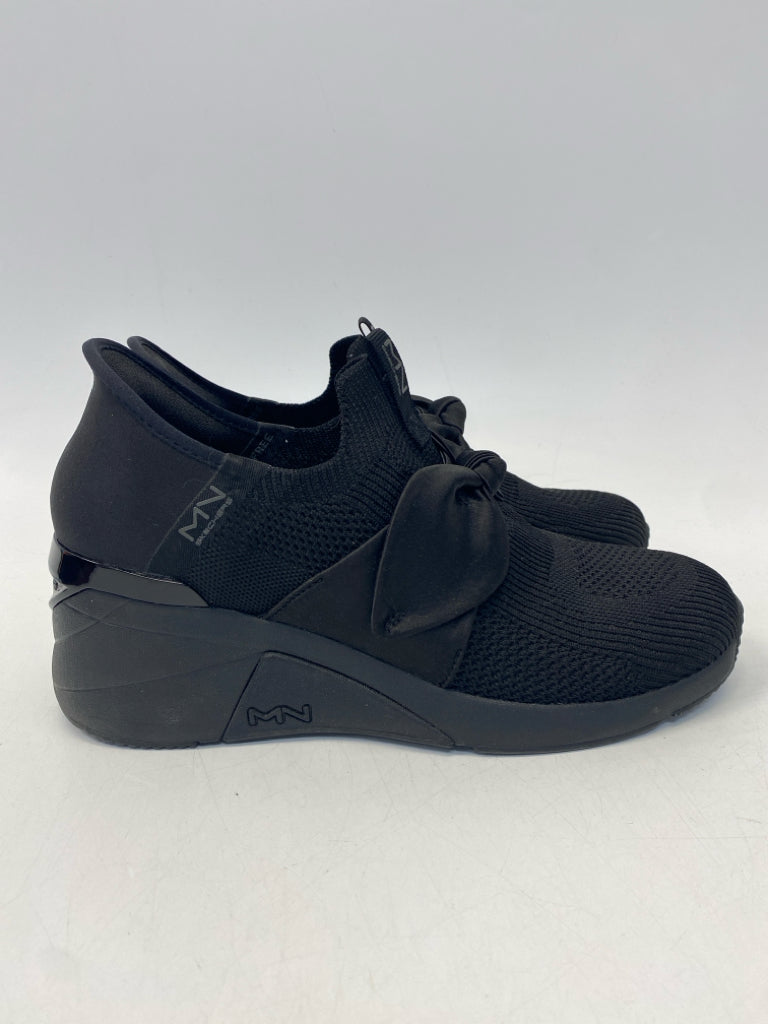Skechers US Shoe Size 8 Black Heels