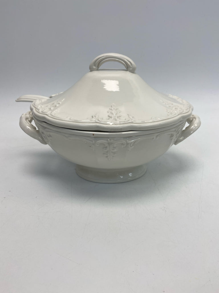 White Vine Ceramic Serving Piece