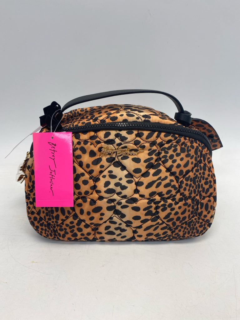 NWT Betsey Johnson Brown Black Animal Print Make-up Bag