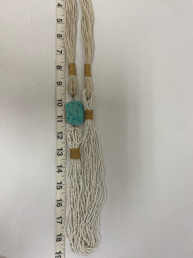 Turquoise Tan/Cream Beaded Necklace