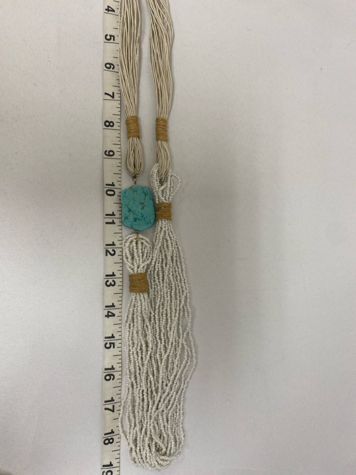 Turquoise Tan/Cream Beaded Necklace