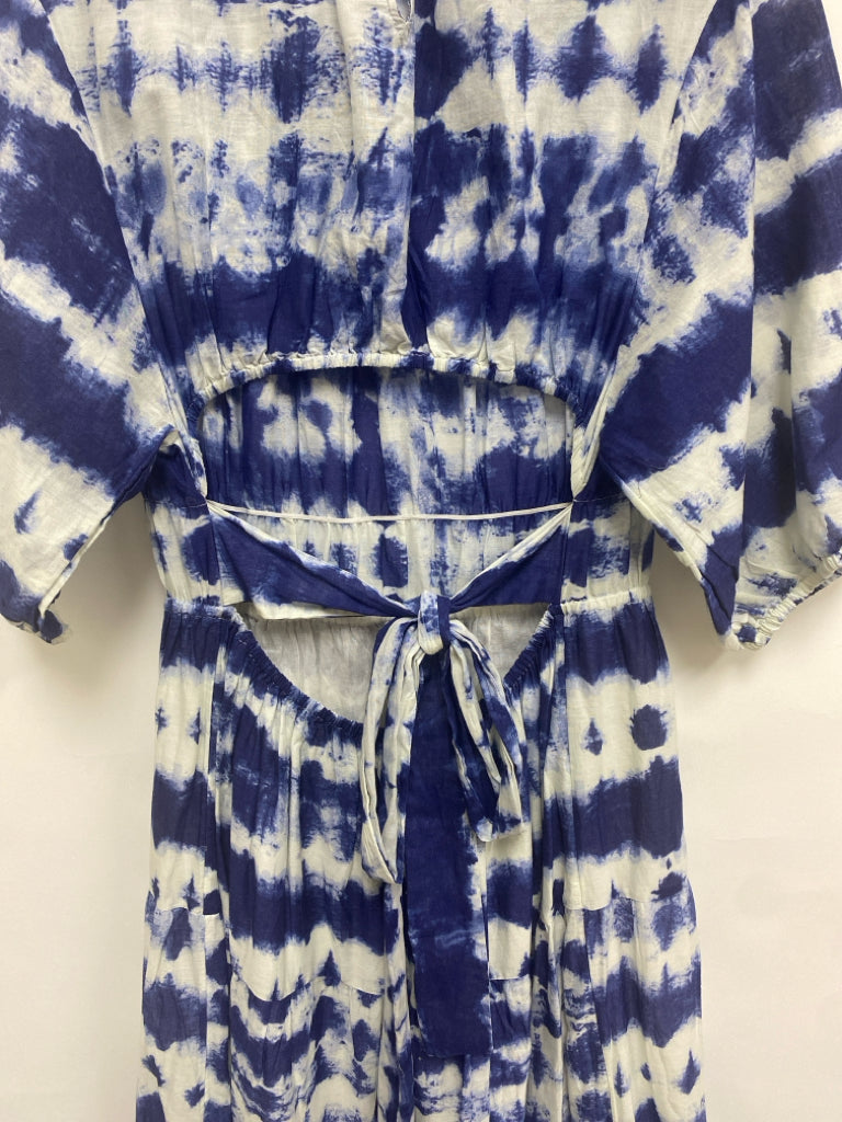 MNG Size 6 White Dark Blue Ladies Dress